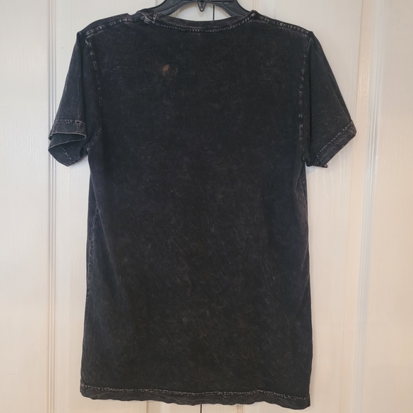 RIPNDIP charcoal T-Shirt with Cat Pocket flipping the bird. - Picture 7 of 8